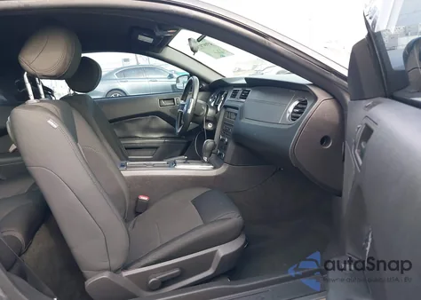 2013 Ford Mustang V6 из США, поврежденный, VIN 1ZVBP8AM3D5275422